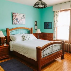 Alicion-nova-scotia-bedroom
