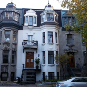 Gingerbread-house-montreal
