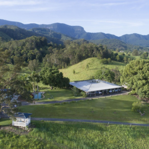 Hillcrest-AU mountain tretreat