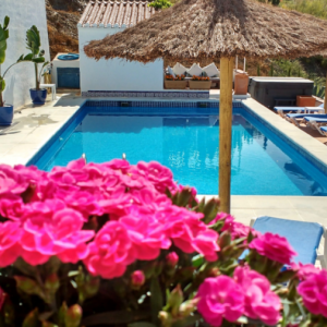 La-maroma-spain-pool-2