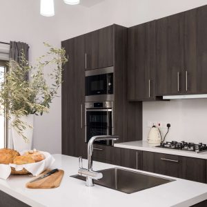 Villa-Amour-Cypress-kitchen