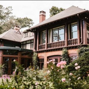 gramercy-mansion-new-hampshire