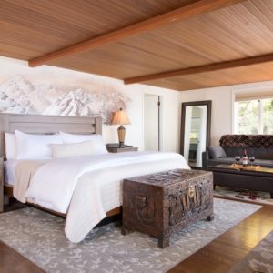 domain_madeleine_bedroom_lgbtq