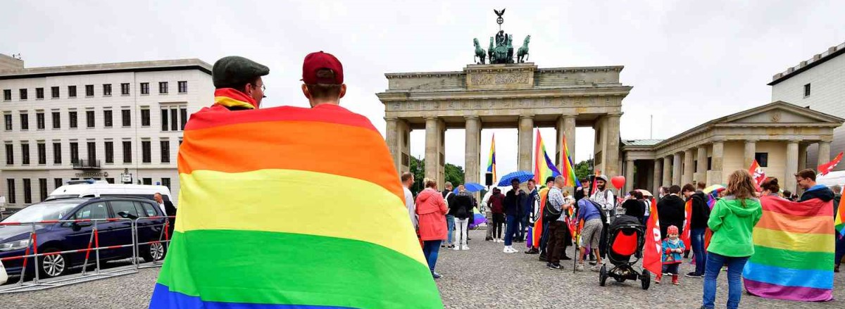 Brandenburg Gate gay Berlin